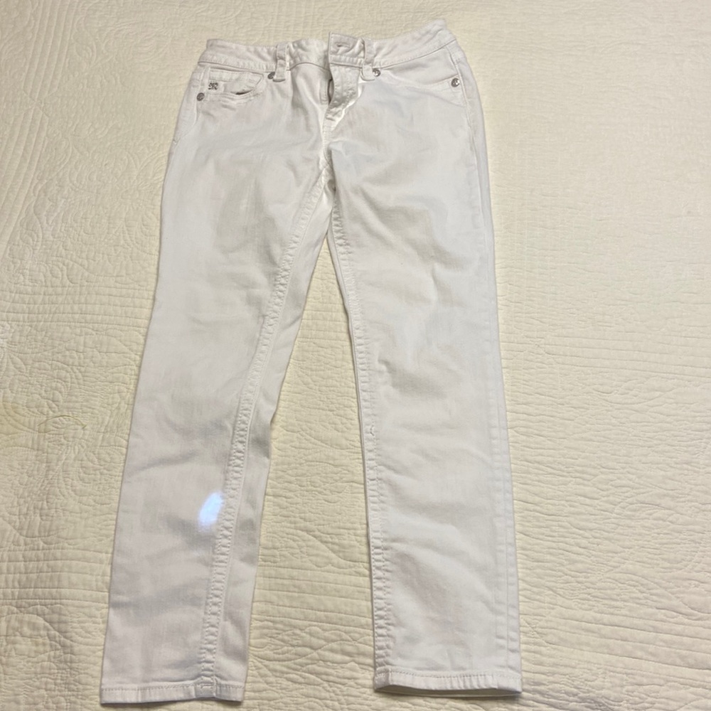 Miss Me Mid Rise Skinny size 31"x 28" white